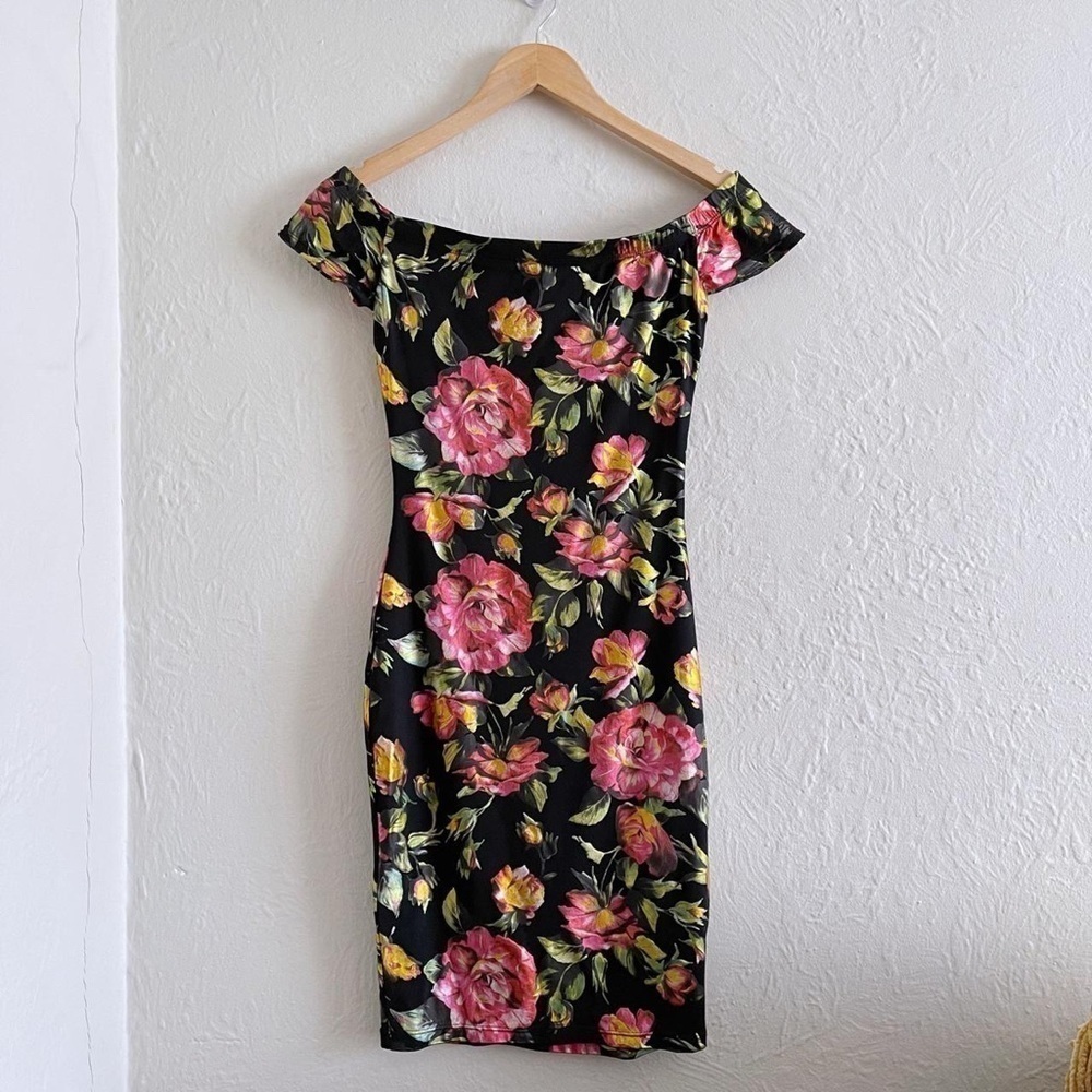 ⚡️10$ sale⚡️ Guess Daliah Foil Off The Shoulder Floral Dress Size S - Picture 3 of 7
